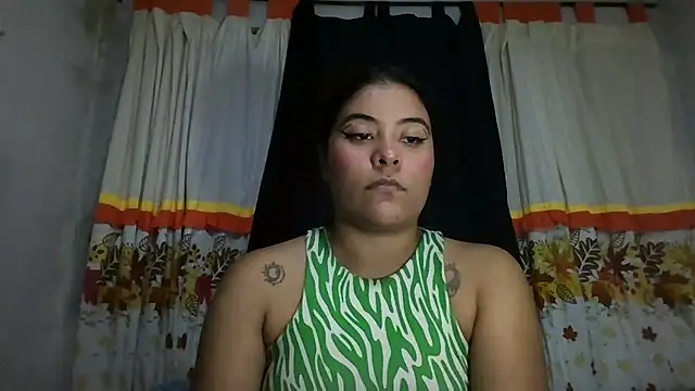 Snapshot of Bruno_Iris_sex chatting on 10/10/25, 03:27 Bruno Iris sex online show from 10/10/25, 03:27