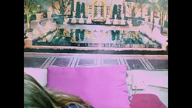 Snapshot of IndianSexySlender chatting on 12/12/24, 05:52 IndianSexySlender online show from 12/12/24, 05:52