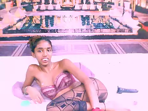 Snapshot of IndianSexySlender chatting on 02/07/25, 12:17 IndianSexySlender online show from 02/07/25, 12:17