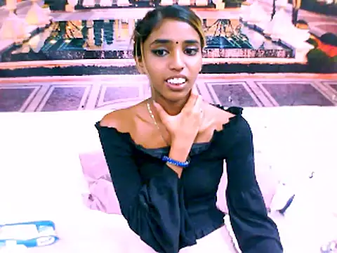 Snapshot of IndianSexySlender chatting on 02/11/25, 09:31 IndianSexySlender online show from 02/11/25, 09:31