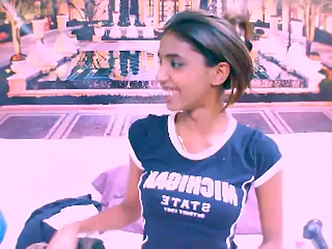 Snapshot of IndianSexySlender chatting on 02/26/25, 09:53 IndianSexySlender online show from 02/26/25, 09:53