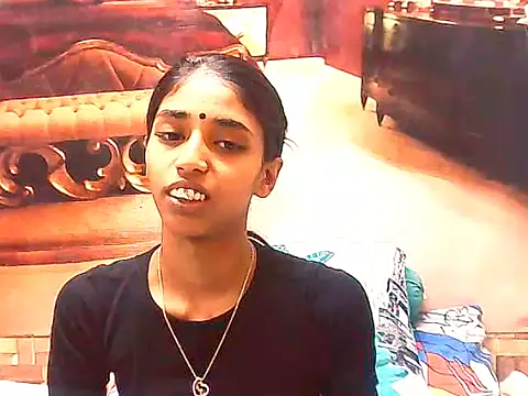 Snapshot of IndianSexySlender chatting on 10/14/25, 05:19 IndianSexySlender online show from 10/14/25, 05:19