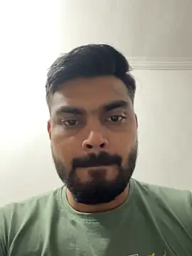 Snapshot of hotboysammy chatting on 12/11/24, 05:15 hotboysammy online show from 12/11/24, 05:15