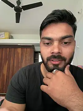 Snapshot of hotboysammy chatting on 12/12/24, 08:14 hotboysammy online show from 12/12/24, 08:14