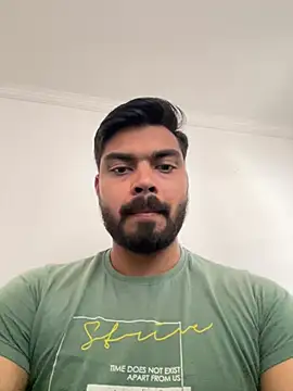 Snapshot of hotboysammy chatting on 12/27/24, 04:58 hotboysammy online show from 12/27/24, 04:58