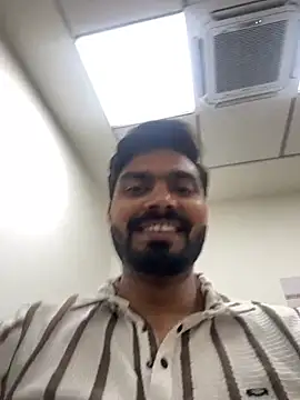 Snapshot of hotboysammy chatting on 01/21/25, 11:24 hotboysammy online show from 01/21/25, 11:24