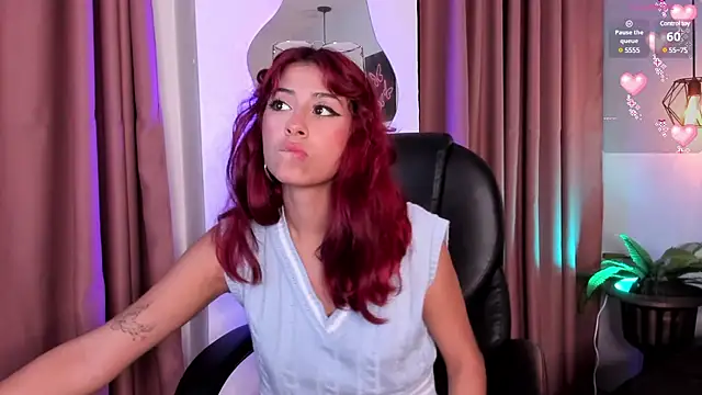 Snapshot of cloe__palmer chatting on 03/20/25, 03:14 cloe palmer online show from 03/20/25, 03:14