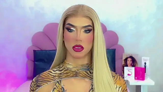 briana sex32 online show from 04/12/26, 02:05