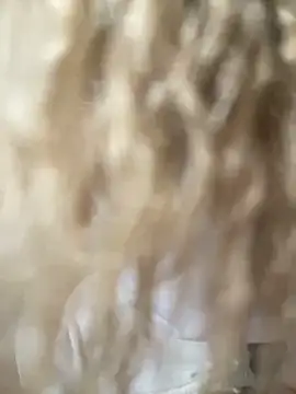 Liya my online show from 12/15/25, 11:36