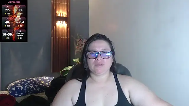 Snapshot of katty_femdom chatting on 09/23/25, 12:52 katty femdom online show from 09/23/25, 12:52