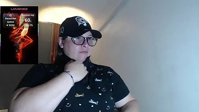 Snapshot of katty_femdom chatting on 11/08/25, 12:49 katty femdom online show from 11/08/25, 12:49