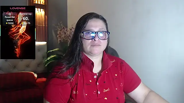 Snapshot of katty_femdom chatting on 11/12/25, 12:27 katty femdom online show from 11/12/25, 12:27