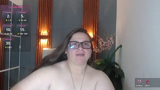 Snapshot of katty_femdom chatting on 05/03/26, 11:05 katty femdom online show from 05/03/26, 11:05