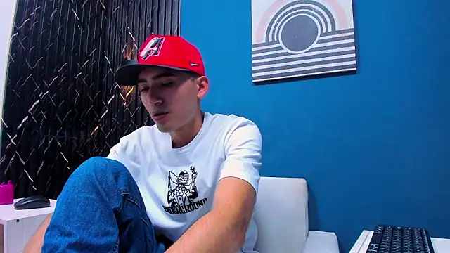 Snapshot of Liam_crox chatting on 02/04/25, 05:34 Liam crox online show from 02/04/25, 05:34