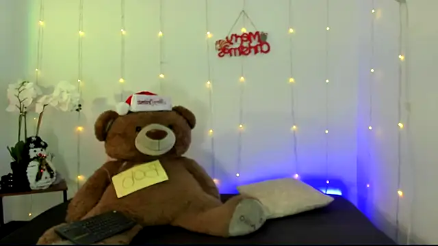 kendal scott1 online show from 12/05/24, 07:17
