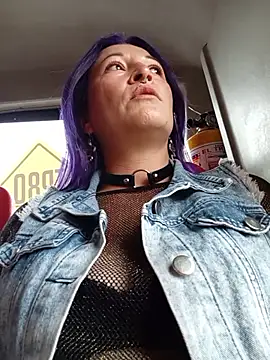 sophie banger online show from 10/09/25, 06:06