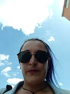 sophie banger online show from 02/25/26, 06:39