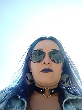 sophie banger online show from 02/27/26, 07:25