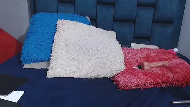 GabySteven online show from 04/11/26, 08:51