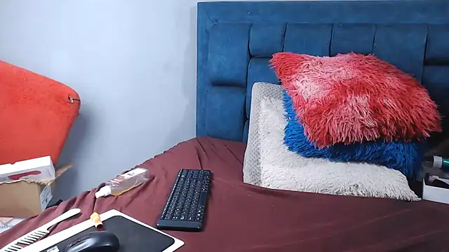 Snapshot of GabySteven chatting on 06/19/26, 08:29 GabySteven online show from 06/19/26, 08:29