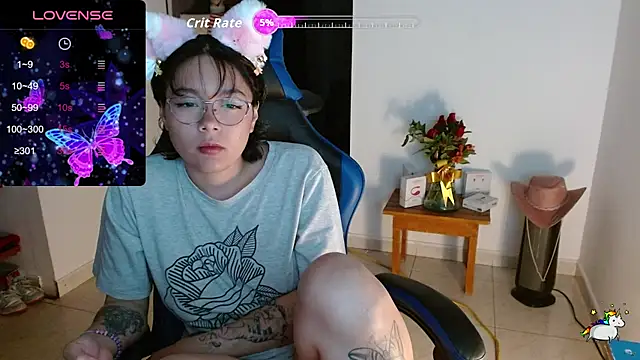 TRIXIE TANG28 online show from 02/15/26, 01:13