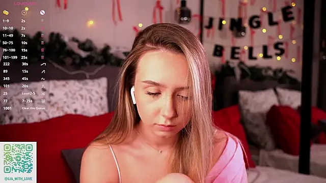 Snapshot of HollisBeckett chatting on 01/06/26, 01:09 HollisBeckett online show from 01/06/26, 01:09