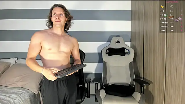 Snapshot of ianandjosephx chatting on 03/14/25, 06:53 ianandjosephx online show from 03/14/25, 06:53