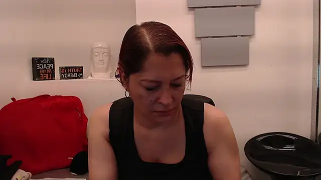 eva twiss online show from 05/05/26, 12:46
