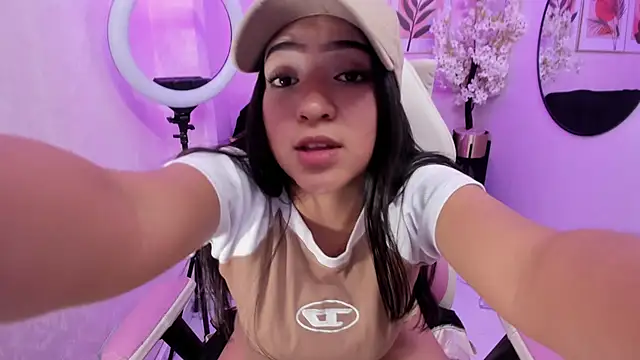 Zafiro t18 online show from 12/18/24, 10:35