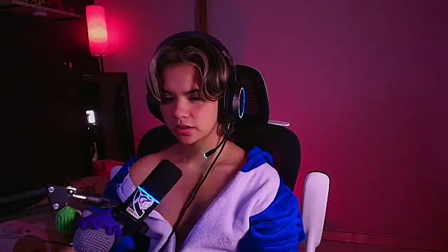 marlena3312 online show from 03/05/26, 01:40