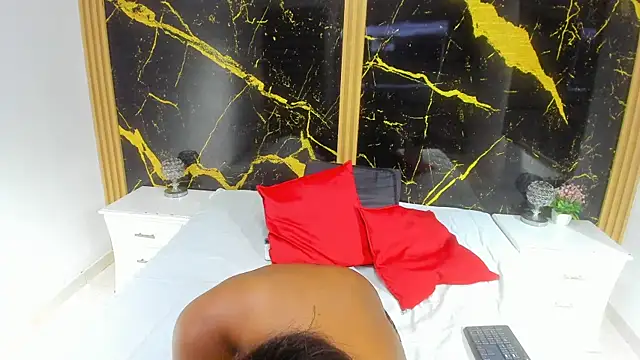 Snapshot of CarlieLyn chatting on 02/25/26, 07:34 CarlieLyn online show from 02/25/26, 07:34