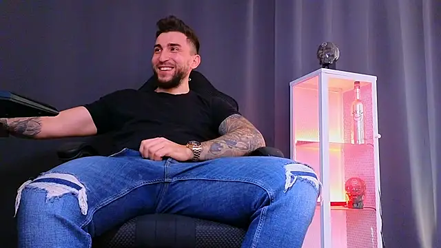 MightyAaron66 online show from 03/22/25, 08:29