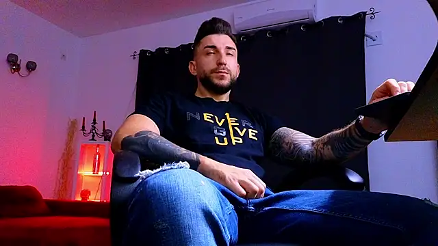 MightyAaron66 online show from 09/14/25, 01:49