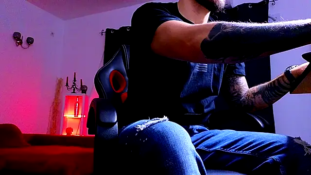 MightyAaron66 online show from 09/27/25, 01:32