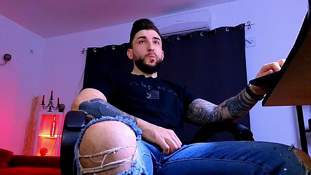 MightyAaron66 online show from 03/26/26, 03:34