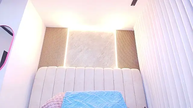 kata hazel online show from 03/27/26, 07:13