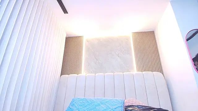 kata hazel online show from 03/30/26, 07:15