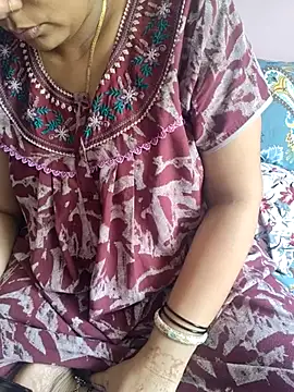 Snapshot of samitasharma chatting on 05/09/26, 06:29 samitasharma online show from 05/09/26, 06:29