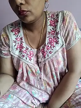 Snapshot of samitasharma chatting on 05/10/26, 05:45 samitasharma online show from 05/10/26, 05:45