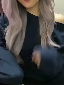 Snapshot of Jan_jang20 chatting on 02/05/25, 02:16 Jan jang20 online show from 02/05/25, 02:16