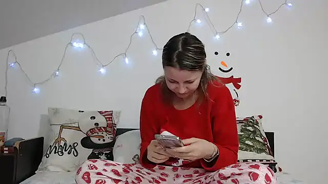 SweetMaddy888 online show from 12/19/24, 04:02