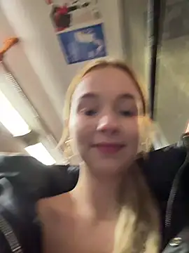 Baby Tiny online show from 01/03/25, 05:31