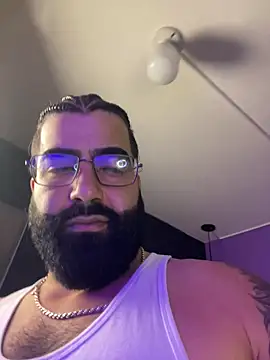 Lyon vach online show from 11/17/25, 08:47