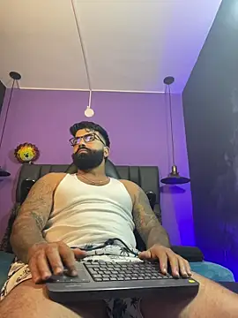 Lyon vach online show from 02/15/26, 09:11