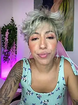 Snapshot of MONSYHOT1 chatting on 01/23/25, 08:24 MONSYHOT1 online show from 01/23/25, 08:24