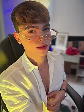 PRINCE STEV online show from 03/12/26, 04:57