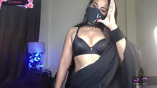 Black-Pearll online show from 01/19/26, 04:38