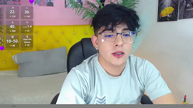 Snapshot of nolan_twink1 chatting on 01/29/25, 09:28 nolan twink1 online show from 01/29/25, 09:28