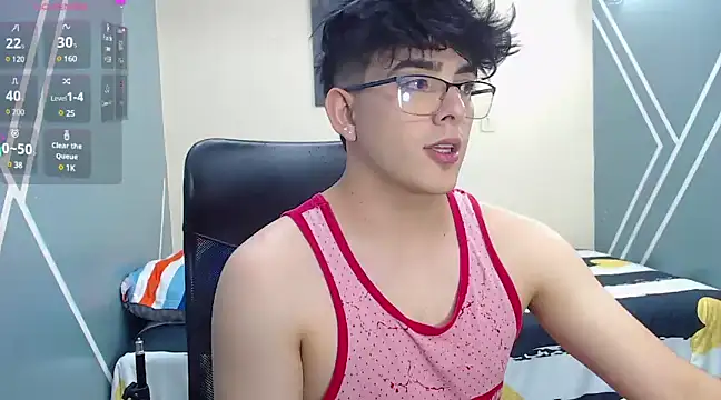 Snapshot of nolan_twink1 chatting on 02/11/25, 08:42 nolan twink1 online show from 02/11/25, 08:42