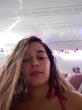 LaurenWelly  online show from 02/17/25, 02:42